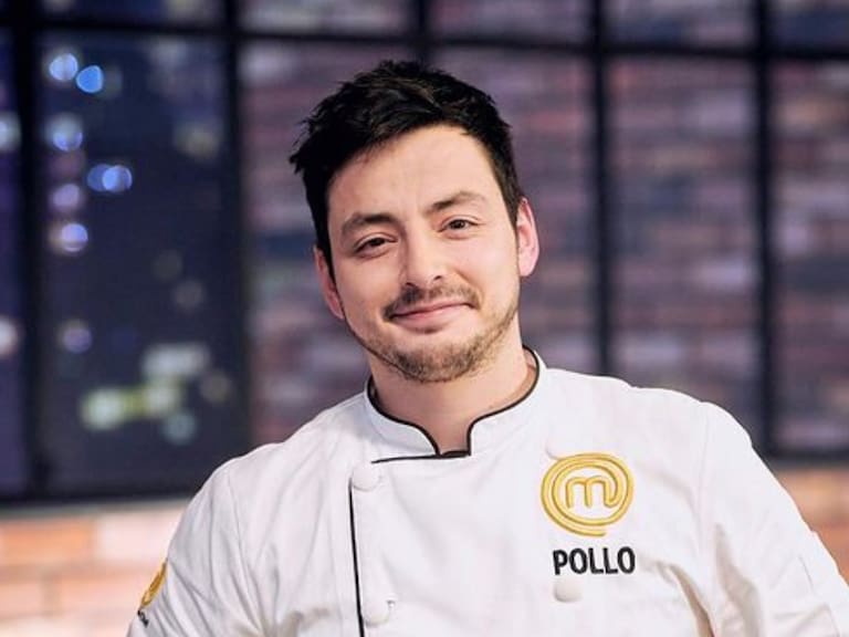 Vestido de Pollo: Papá de Pollo Castillo se robó la atención en final de MasterChef