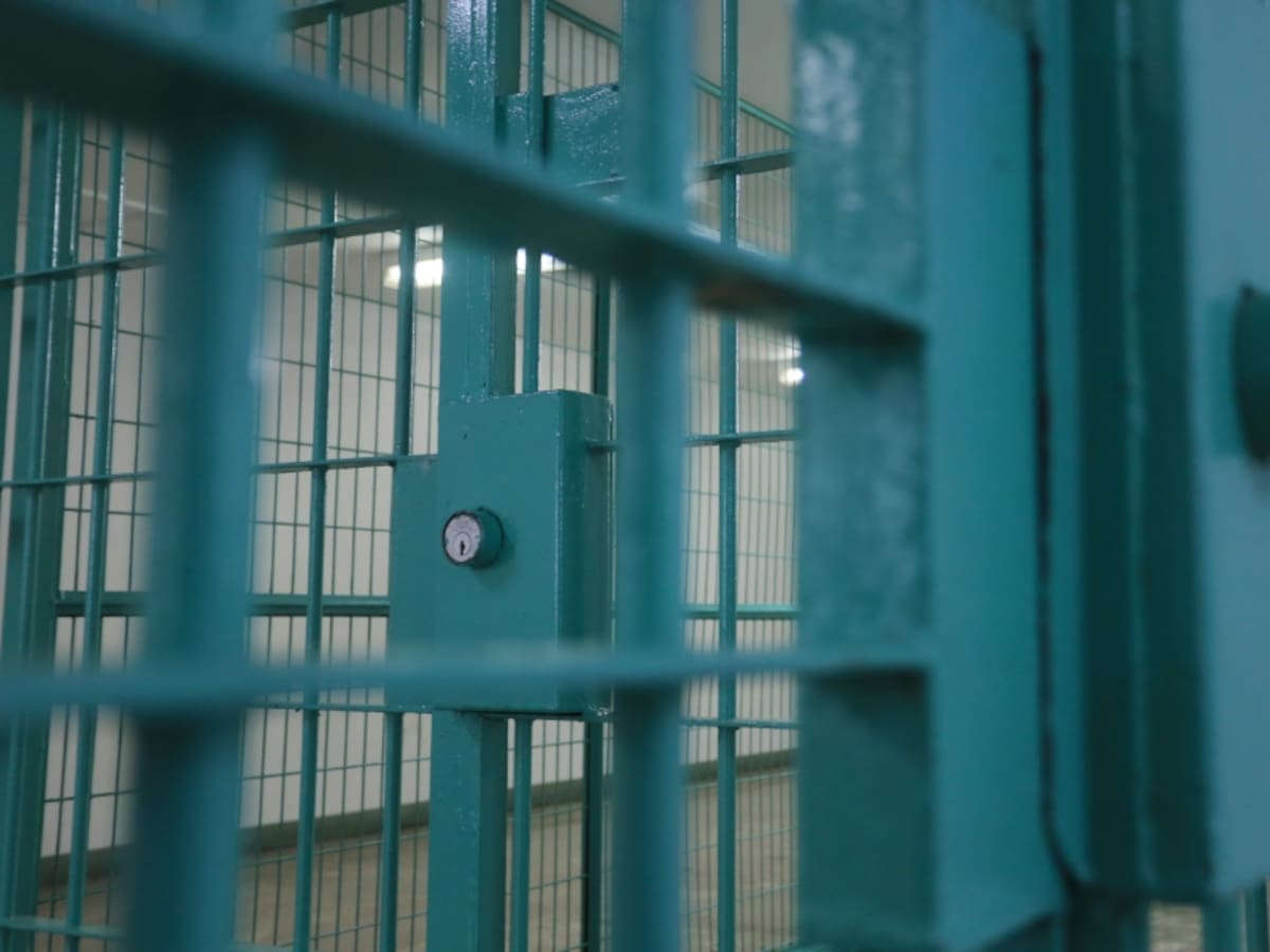 Segundo homicidio en menos de una semana: reo muere tras ser atacado con un arma cortopunzante en cárcel de Acha