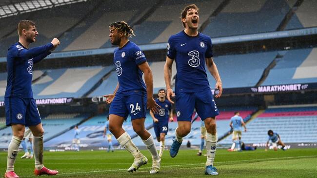 MANCHESTER, ENGLAND - MAY 08: Marcos Alonso of Chelsea celebrates after scoring their side's second goal during the Premier League match between Manchester City and Chelsea at Etihad Stadium on May 08, 2021 in Manchester, England. Sporting stadiums around the UK remain under strict restrictions due to the Coronavirus Pandemic as Government social distancing laws prohibit fans inside venues resulting in games being played behind closed doors. (Photo by Darren Walsh/Chelsea FC via Getty Images)