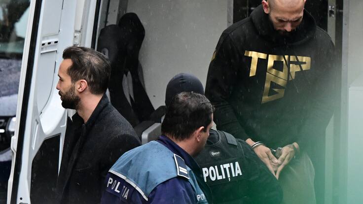 Suman 21 cargos: famoso influencer y su hermano son acusados de violación y trata de personas en Reino Unido