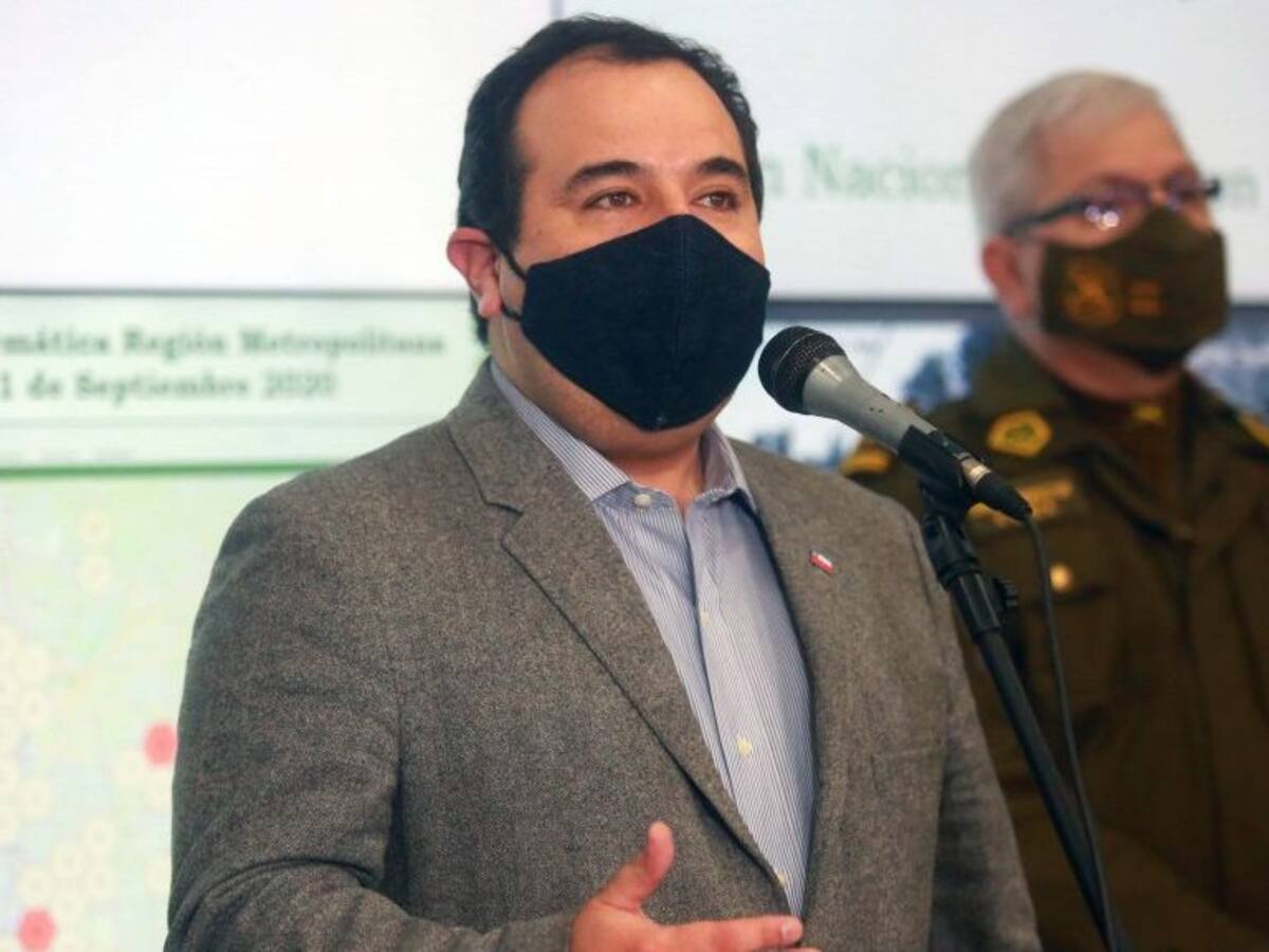 Gobierno volvió a respaldar a Carabineros frente al sumario de Contraloría