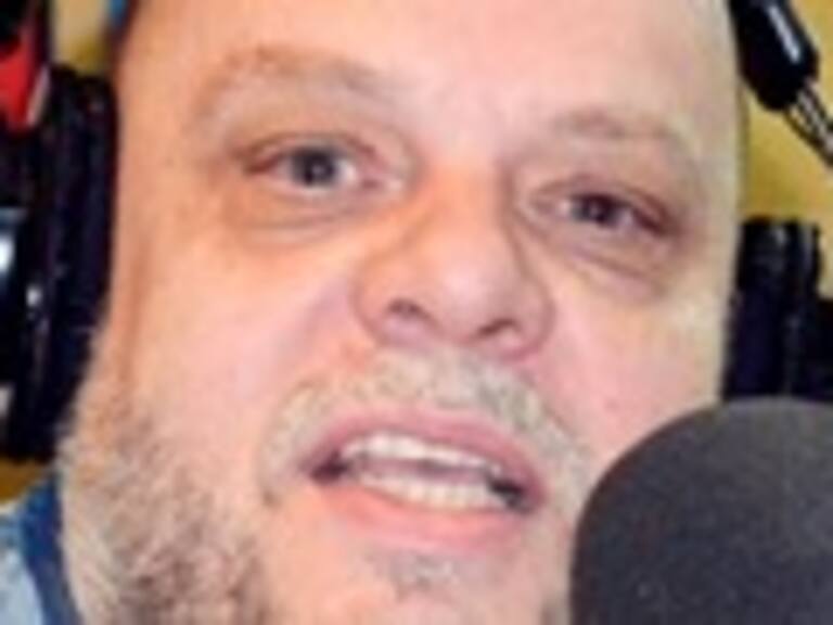 Roberto Nicolini entregó detalles sobre su rol protagónico en el montaje »Jodida, pero soy tu madre»