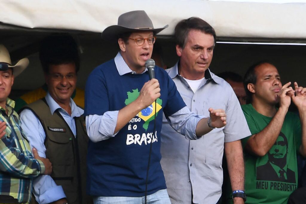 Ricardo Salles junto a Jair Bolsonaro en Brasilia