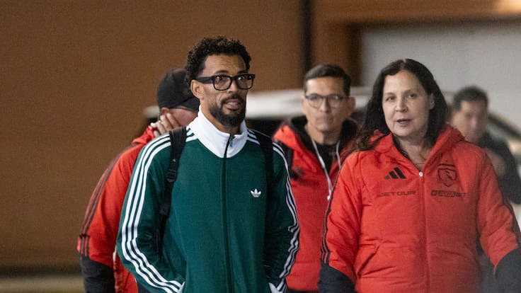 El detalle que pocos notaron en la llegada de Vozinha a Chile: sorprendió a los hinchas de Colo Colo
