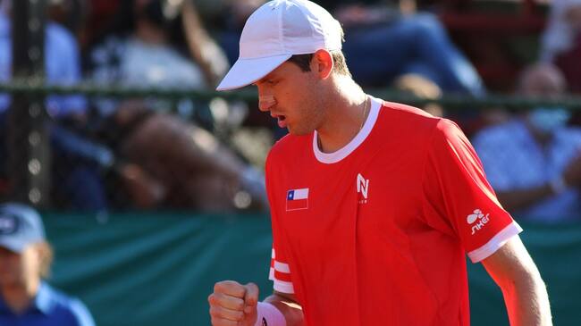 Nicolás Jarry tiene horario para enfrentar a Juan Pablo Varillas por el paso al cuadro principal de Roland Garros