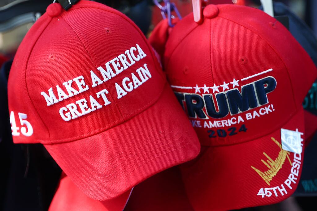 El movimiento de ultraderecha MAGA que respalda a Trump en EEUU