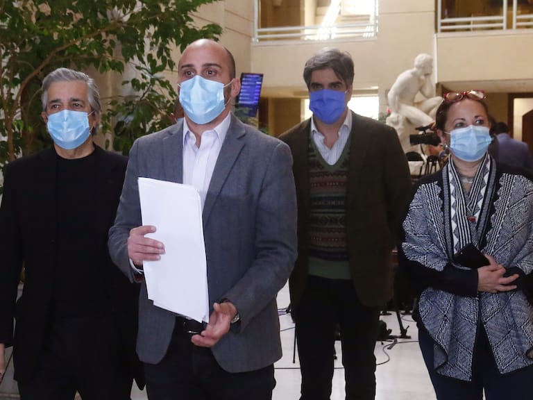 Diputados presentaron acusación constitucional contra jueza que presidió comisión que dio la libertad condicional a Hugo Bustamante en 2016
