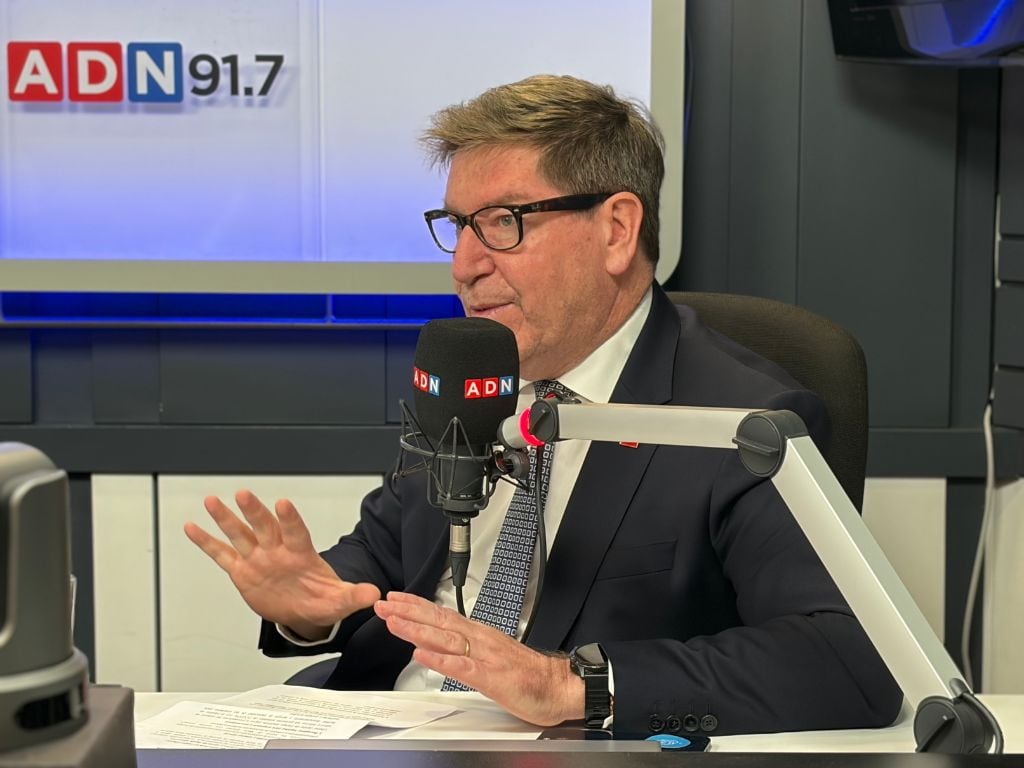 “De aquí a...”: biministro Mas explica cuándo se concretarán los 100 mil nuevos empleos prometidos por el Gobierno