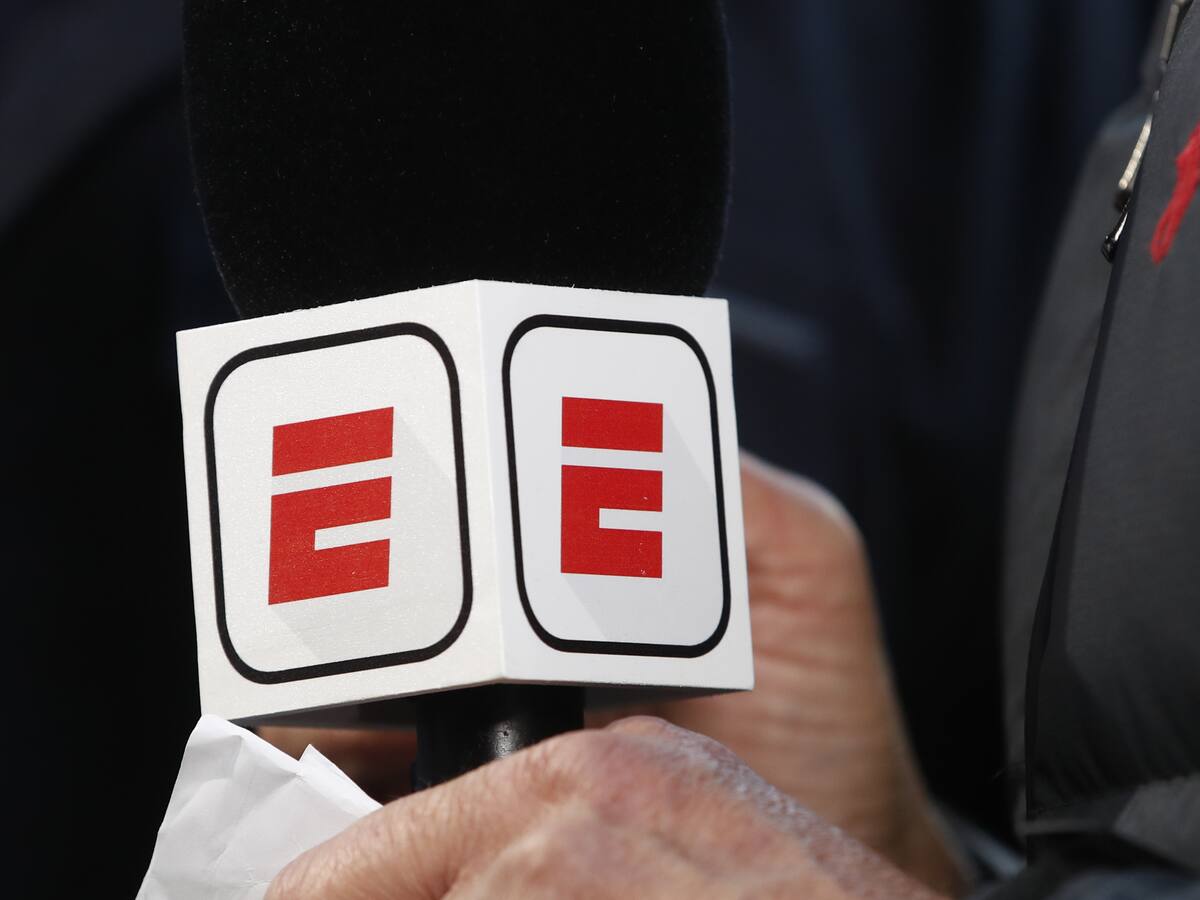 Conocido exfutbolista confirma que no va más en ESPN y nombra al responsable de su salida: “Aprovechó la oportunidad”