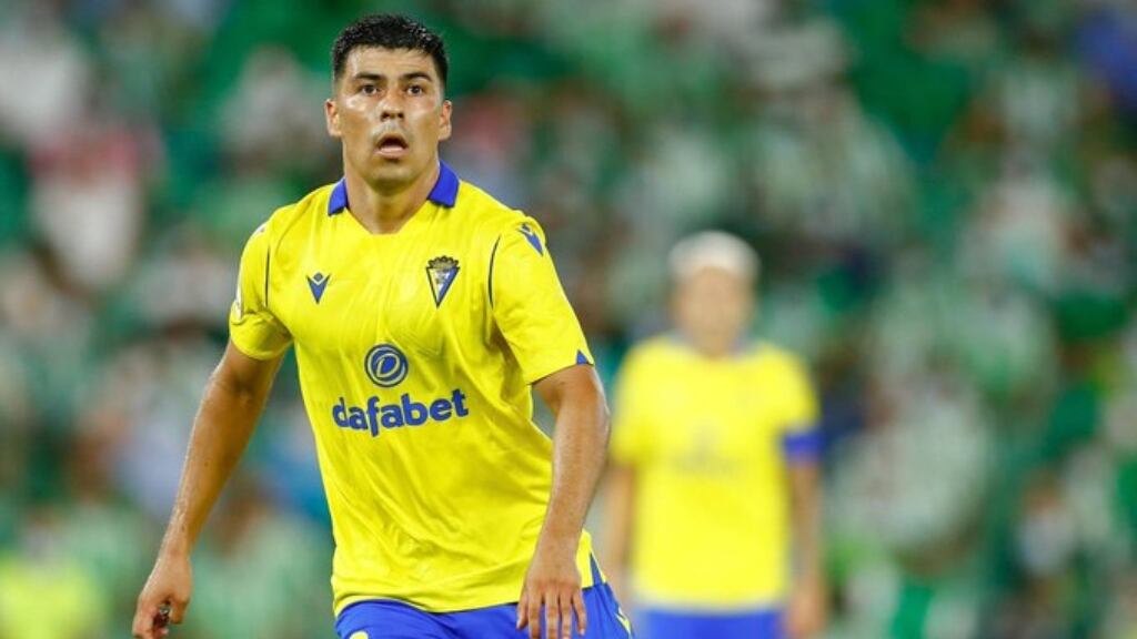 Tomás Alarcón dejaría Cádiz para firmar por un equipo de la Segunda División de España
