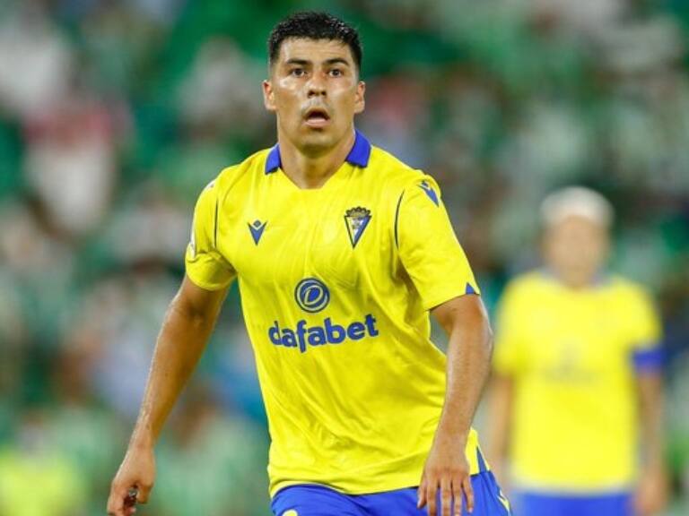 Tomás Alarcón dejaría Cádiz para firmar por un equipo de la Segunda División de España