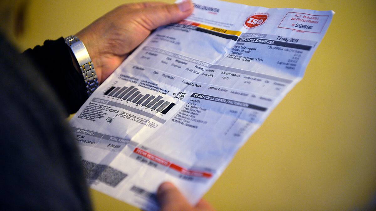 “Las tarifas no van a subir un 88%, pero van a subir”: Ingeniero civil en electricidad nos explica todo sobre el alza de la luz