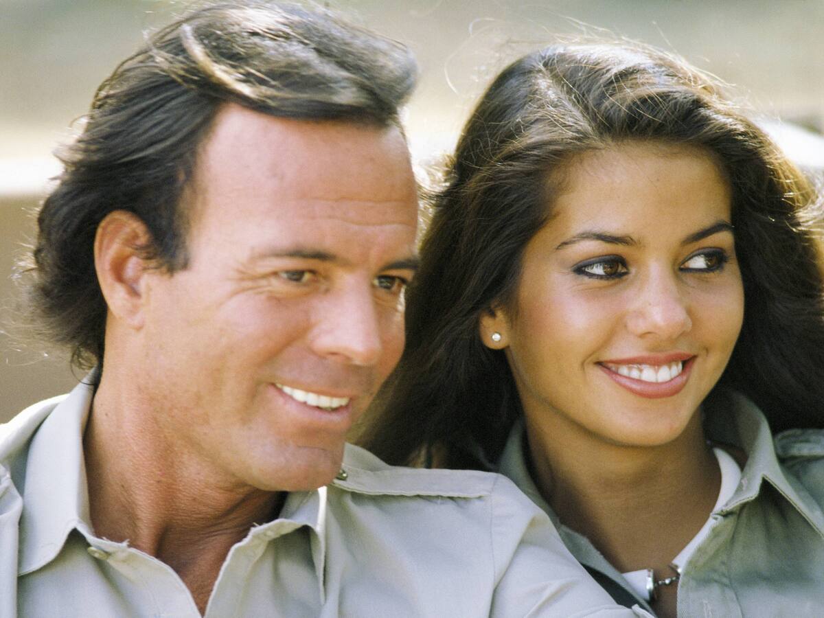 “Cuando se trata de Julio Iglesias, todo está relacionado con el sexo”: reflotan declaraciones de la expareja del cantante
