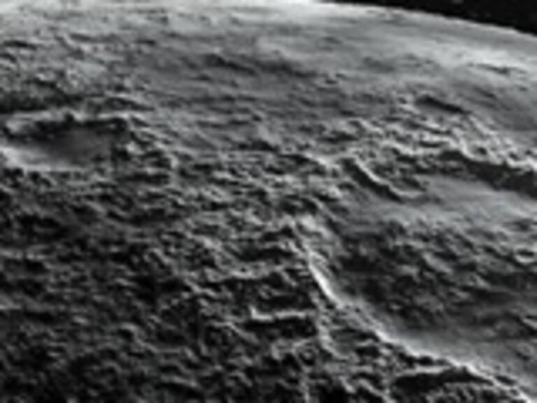 China intentará alcanzar el lado oculto de la Luna en 2018