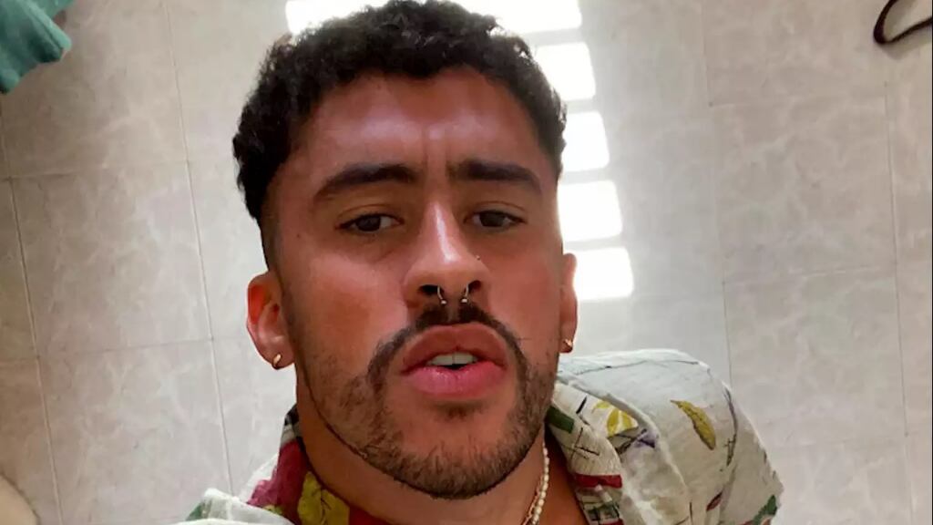 Bad Bunny - demanda Safaera - Missy Elliott