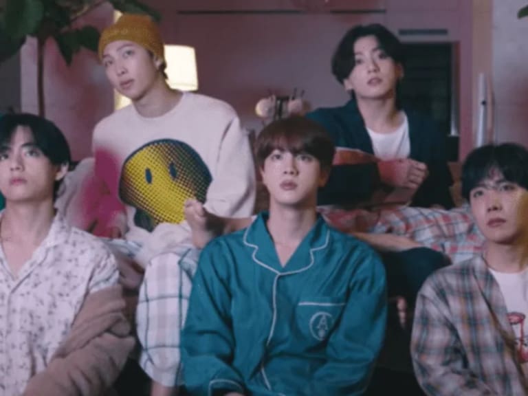 BTS lanzó su nuevo álbum «BE» y estrenó el videoclip de su canción «Life Goes On»