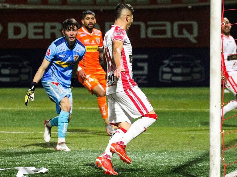 Cobreloa iguala ante Copiapó y toma pequeña ventaja para buscar el ascenso a Primera División como local en Calama