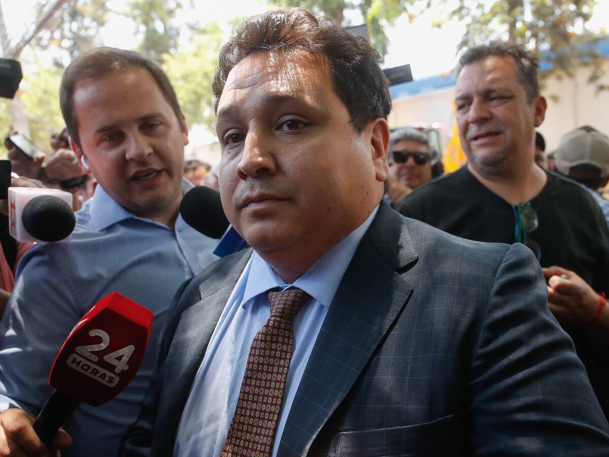 Defensa de Manuel Monsalve cuestiona detención: “Fue innecesaria y por presión mediática”