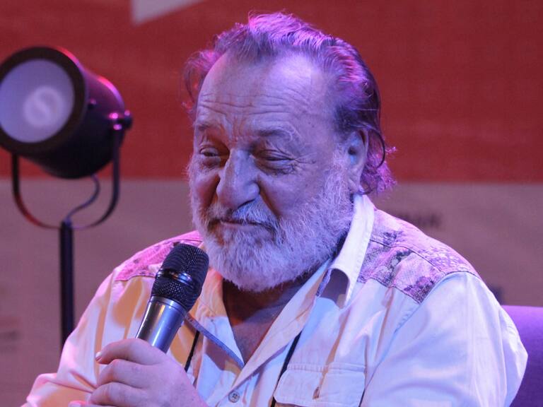 Patricio Manns está internado en la Clínica Reñaca por complicaciones derivadas de su diabetes