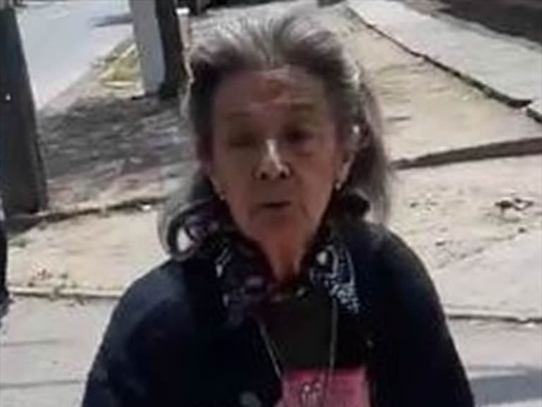 Furor en redes por anciana que dejó chica a la Paty Cofré