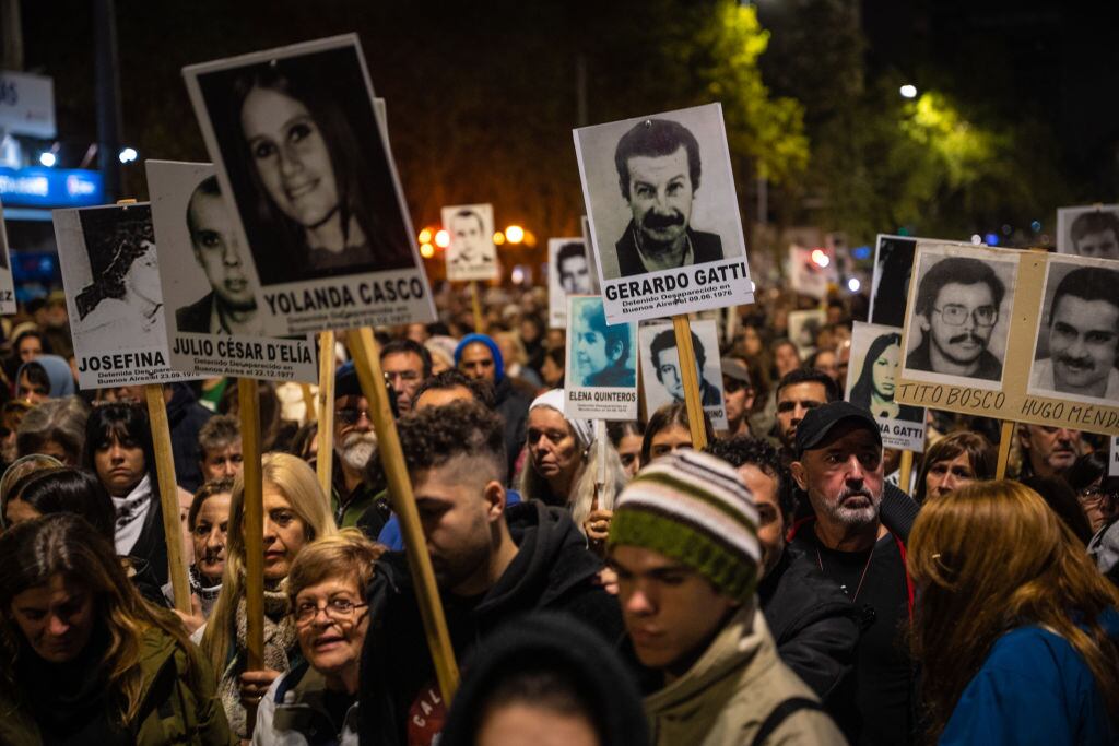Marcha del Silencio recuerda a los detenidos desaparecidos en Uruguay
