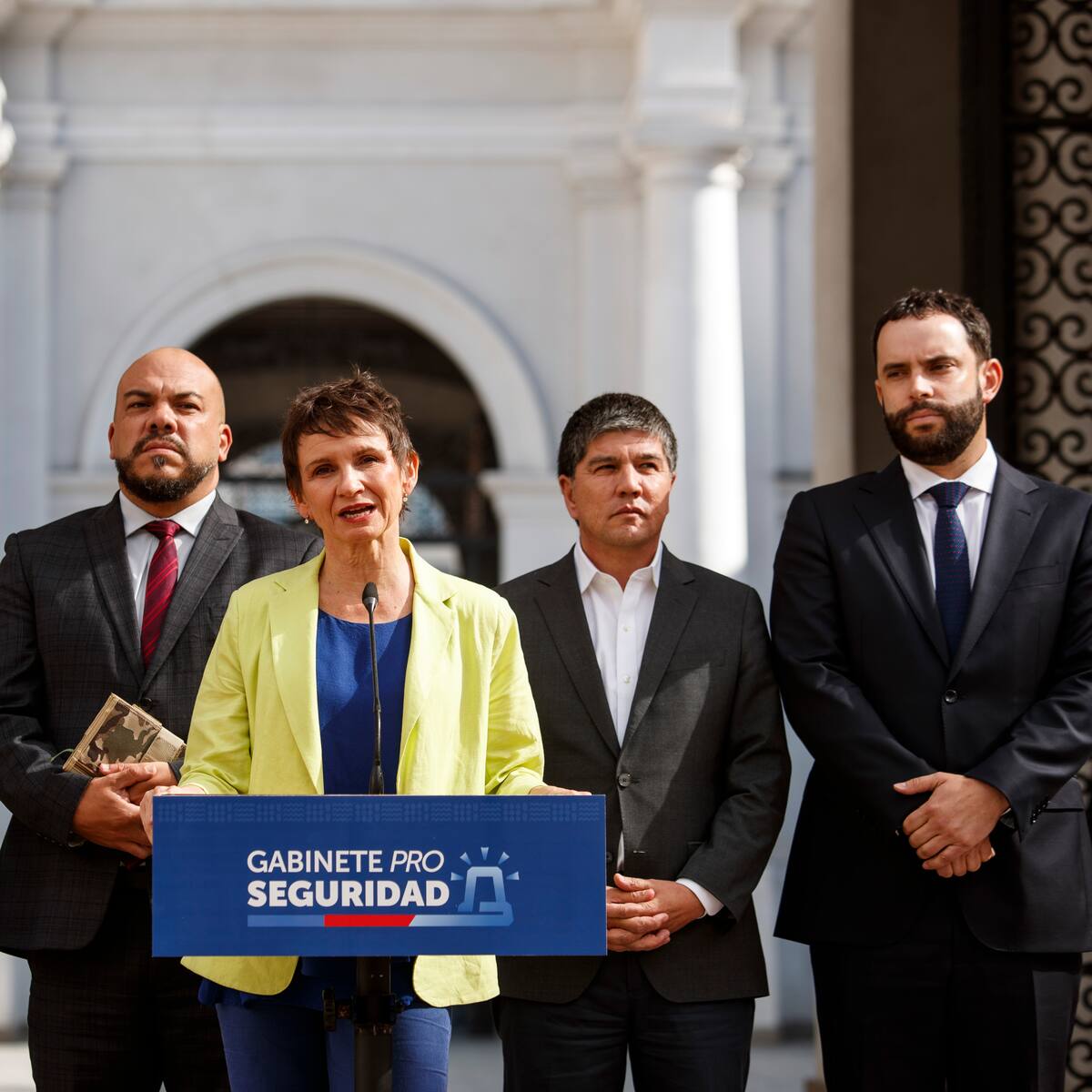 Gabinete Pro Seguridad: Interior, Hacienda y Defensa definen como objetivos aumentar el control de armas e intervenir barrios de alto riesgo