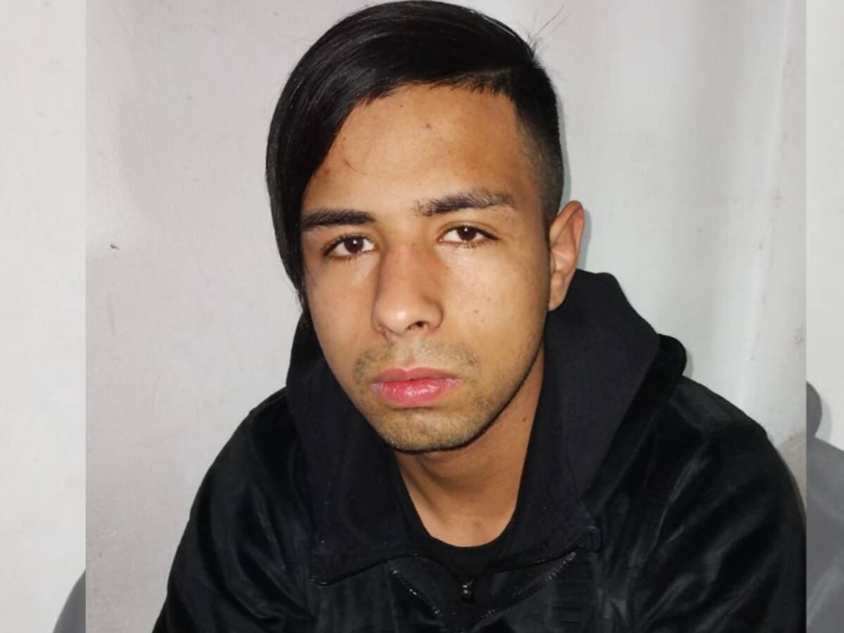 Carabineros difunde foto de prófugo que se escapó de comisaría en La Pintana