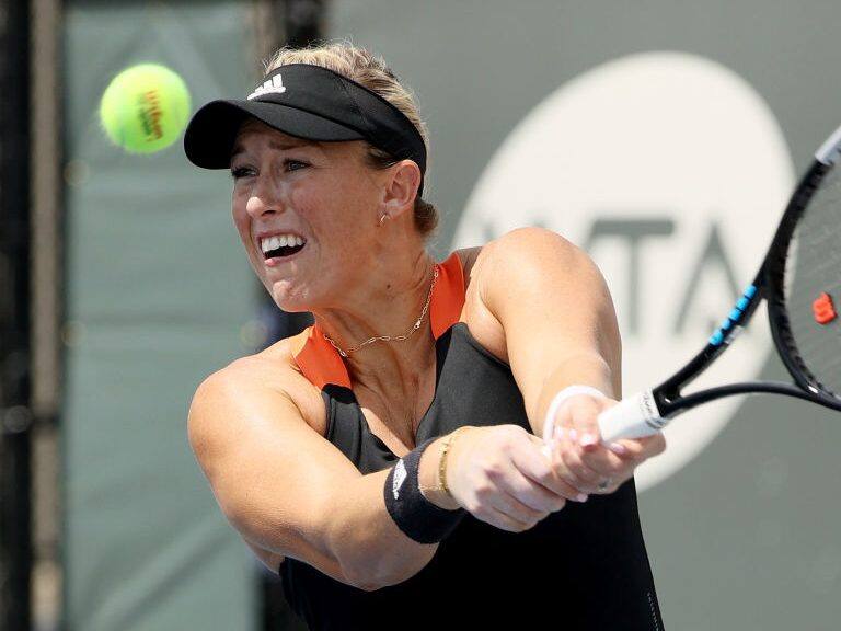 LEXINGTON, KENTUCKY - AUGUST 15: Alexa Guarachi of Chile plays a backhand during her doubles match with Desirae Krawczyk against Marie Bouzkova of the Czech Republic and Jil Teichmann of Switzerland during Top Seed Open - Day 6 at the Top Seed Tennis Club on August 15, 2020 in Lexington, Kentucky. (Photo by Dylan Buell/Getty Images)
