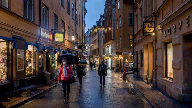 STOCKHOLM- SWEDEN - DECEMBER 4: Along Stora Nygatan in the old town, it is empty of people on December 4, 2020 in Stockholm, Sweden. Usually at this time of year it is usually full of tourists and Christmas activities. Over 7,000 people have died of COVID-19 in Sweden, giving the country of 10.2 million one of Europe's highest death rates per capita. (Photo by Jonas Gratzer/Getty Images)