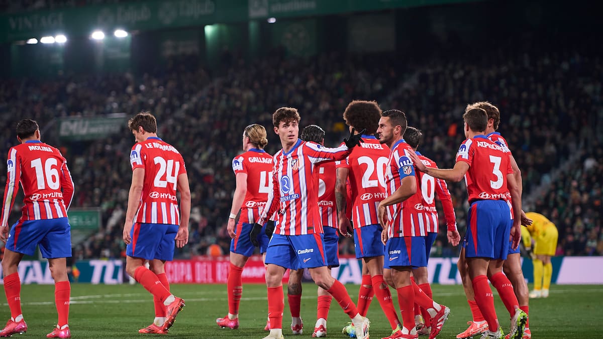 Atlético Madrid protagoniza gran remontada ante el Sevilla y continúa luchando por el título en España