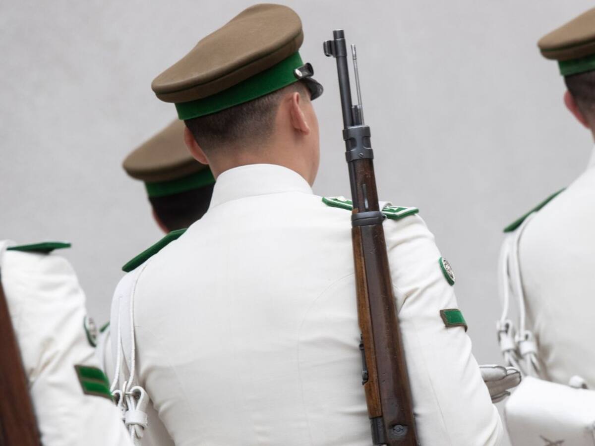 Formalizan a carabinero guardia del Palacio de La Moneda por homicidio tras persecución vial en Talcahuano