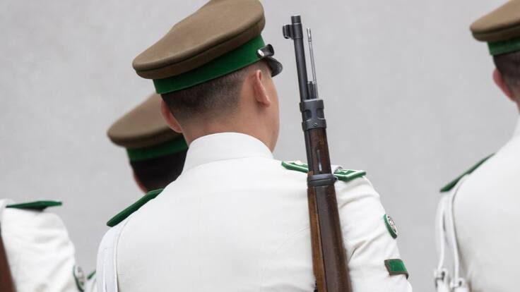 Formalizan a carabinero guardia del Palacio de La Moneda por homicidio tras persecución vial en Talcahuano