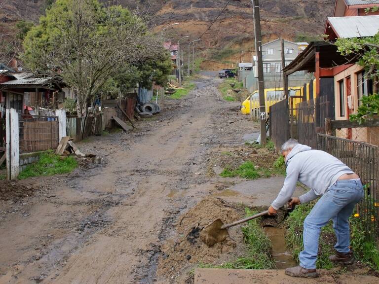 Accidentes, cortes de energía y viviendas dañadas: las consecuencias del sistema frontal en la región del Biobío