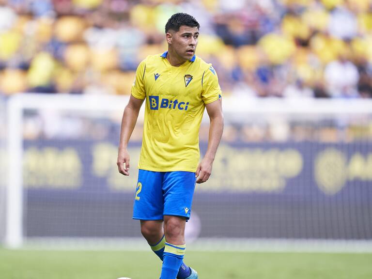 Tomás Alarcón y el Cádiz se salvan del descenso en La Liga