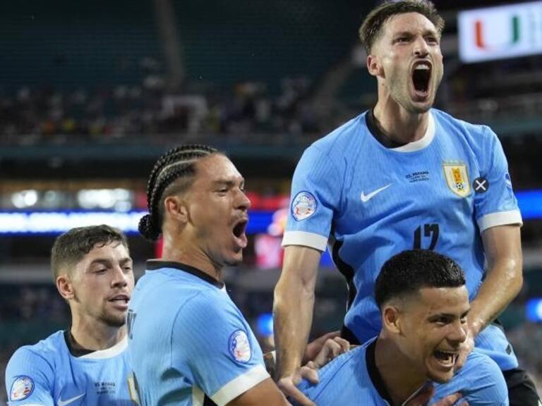 El Uruguay de Bielsa muestra sus credenciales en la Copa América con contundente victoria sobre Panamá