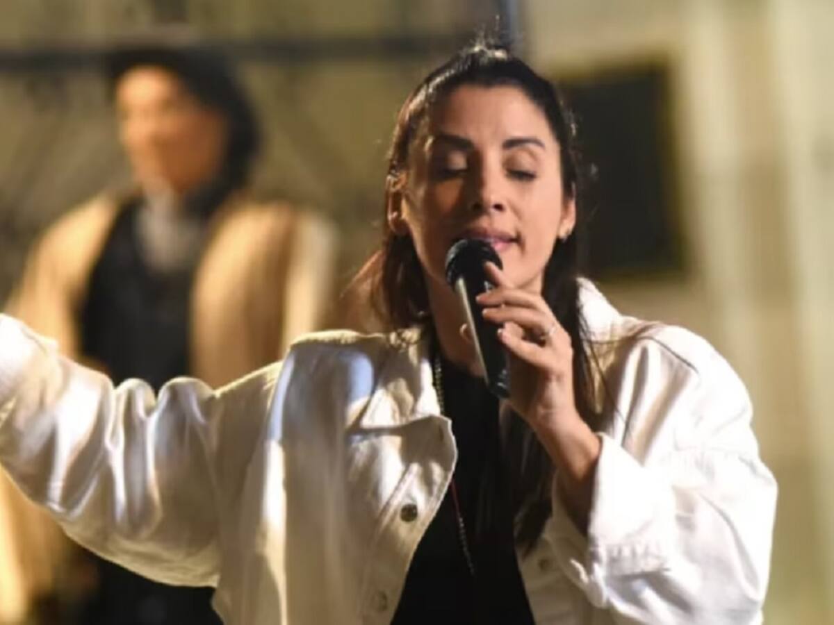 Leda Bergonzi vuelve a Chile y aborda su relación con la Iglesia Católica: “No es que estamos fuera...”