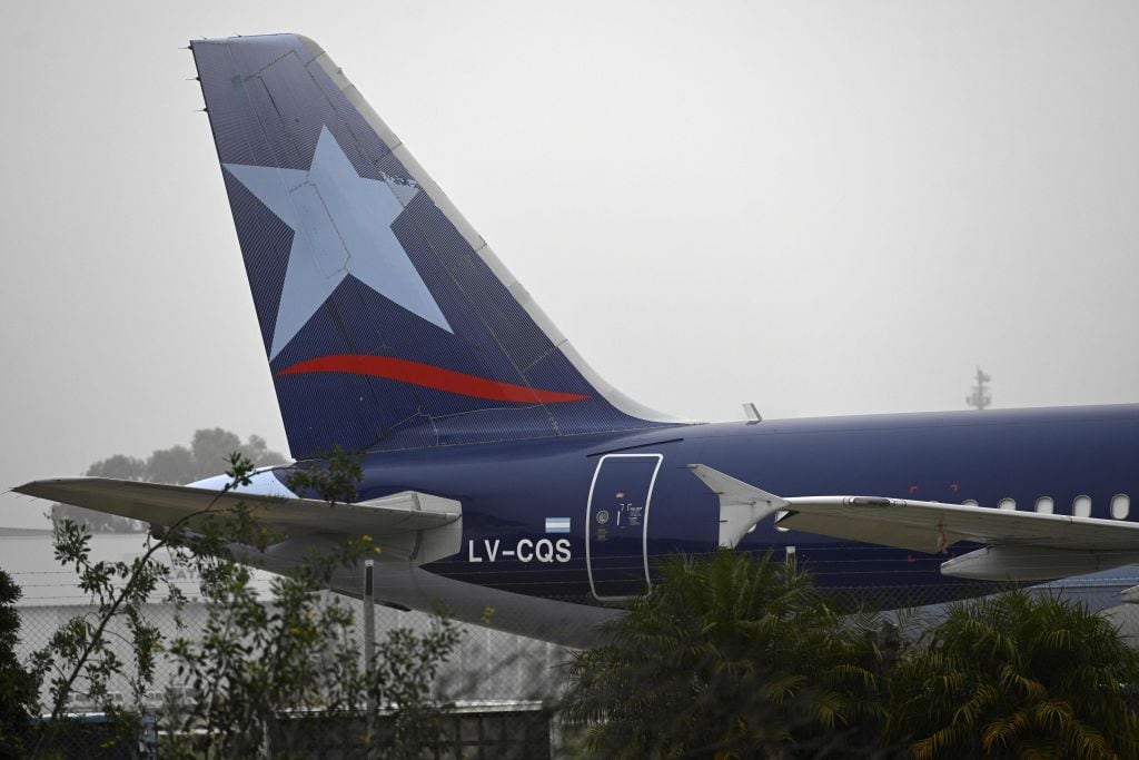Un avión de LAN que opera desde el aeropuerto internacional de Buenos Aires