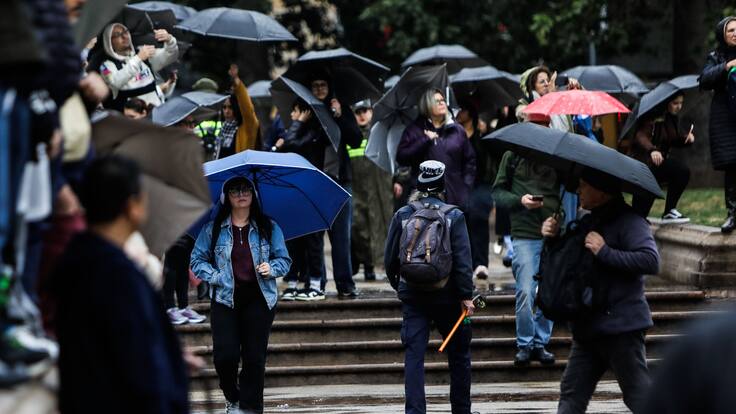 Lluvia en Santiago: revelan cuándo será el peak de las precipitaciones y la cantidad de milímetros esperados en la RM