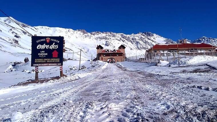 Anuncian cierre del paso Cristo Redentor este domingo 21 de mayo por fuertes nevadas
