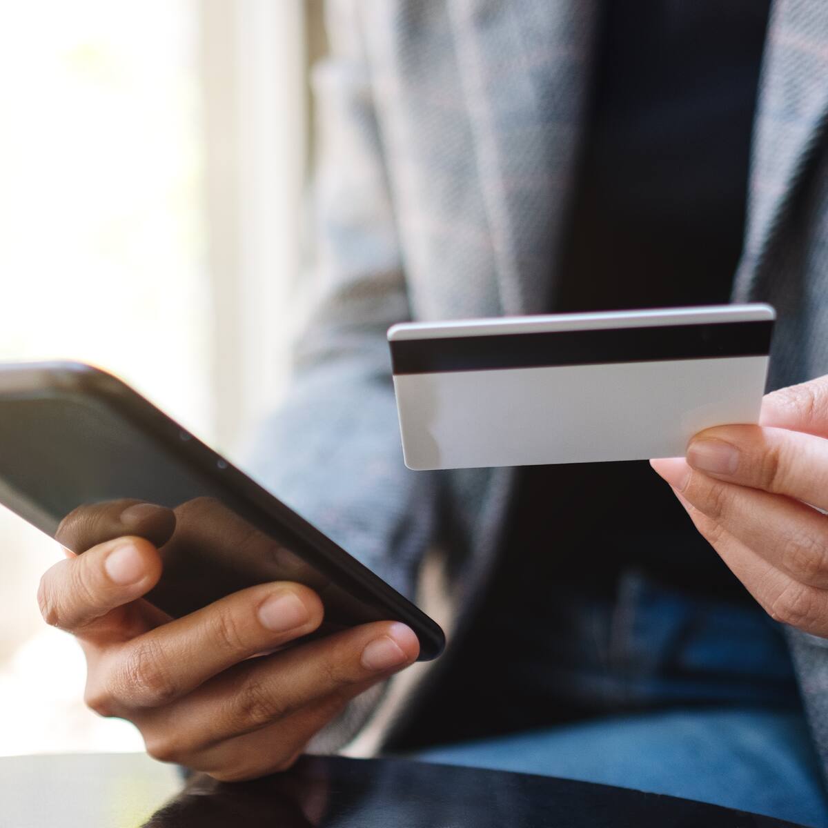Más seguras, pero con más pasos: así cambiarán las transferencias bancarias en Chile desde julio