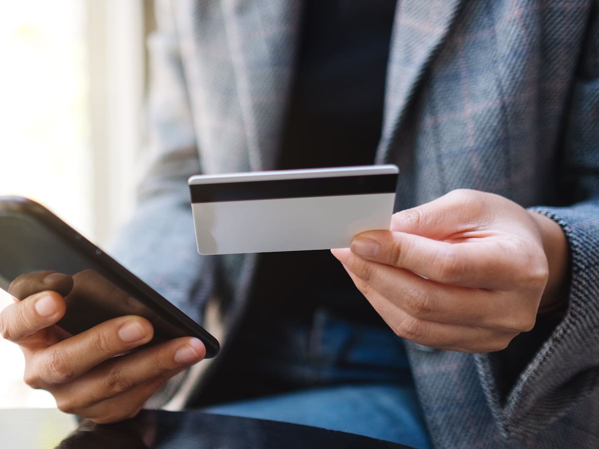 Más seguras, pero con más pasos: así cambiarán las transferencias bancarias en Chile desde julio