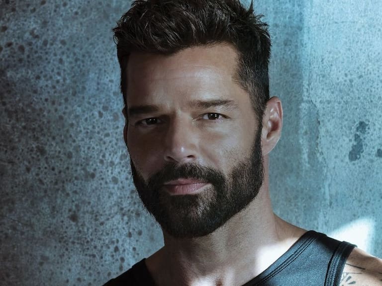 «¿Qué te hiciste, Ricky Martin?»: Conmoción total por extraño y nuevo rostro que mostró el cantante