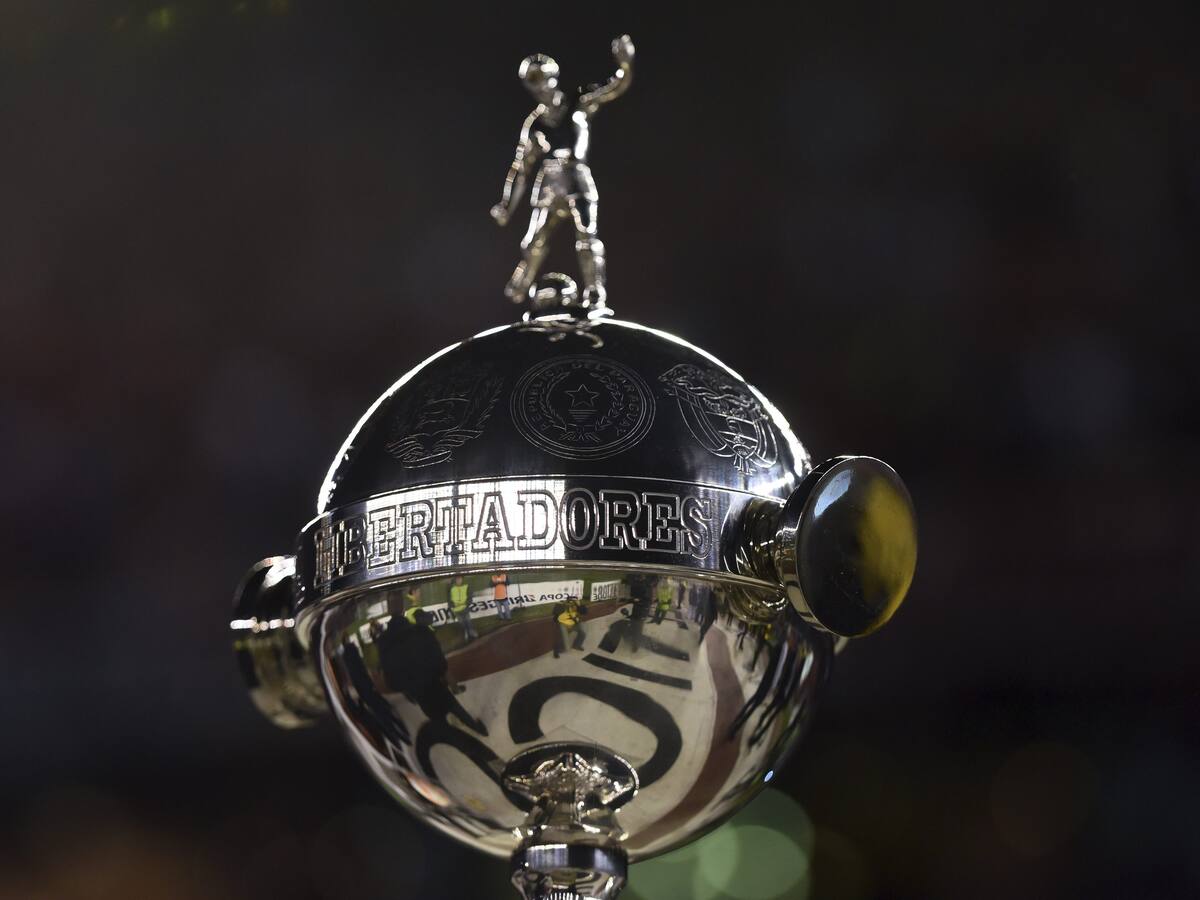 Conmebol confirmó el fixture completo de Colo Colo y Católica en Copa Libertadores