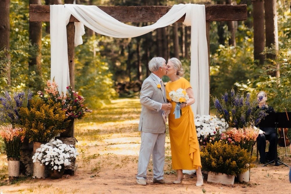 Querida actriz de “Malcom” se reencuentra con su primer amor y se casan después de 50 años