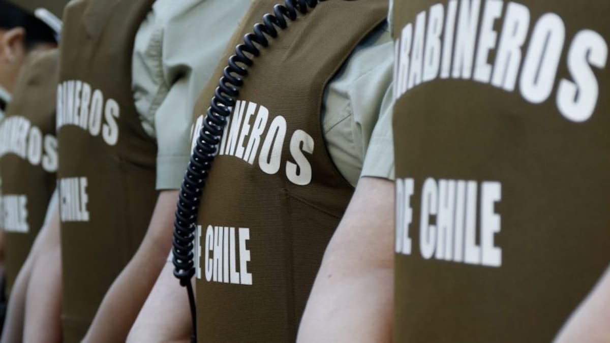 Desvinculan a cuatro carabineros en Rancagua por presunta falsificación vinculada a vehículos robados