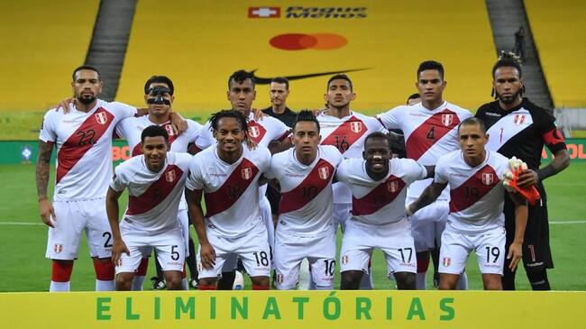 Sin André Carrillo y con Gabriel Costa: Perú entregó la nómina para enfrentar a Chile