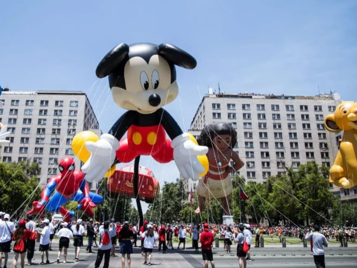 Paris Parade 2024: ¿Dónde se realizará y a qué hora ver este evento navideño gratuito para toda la familia?