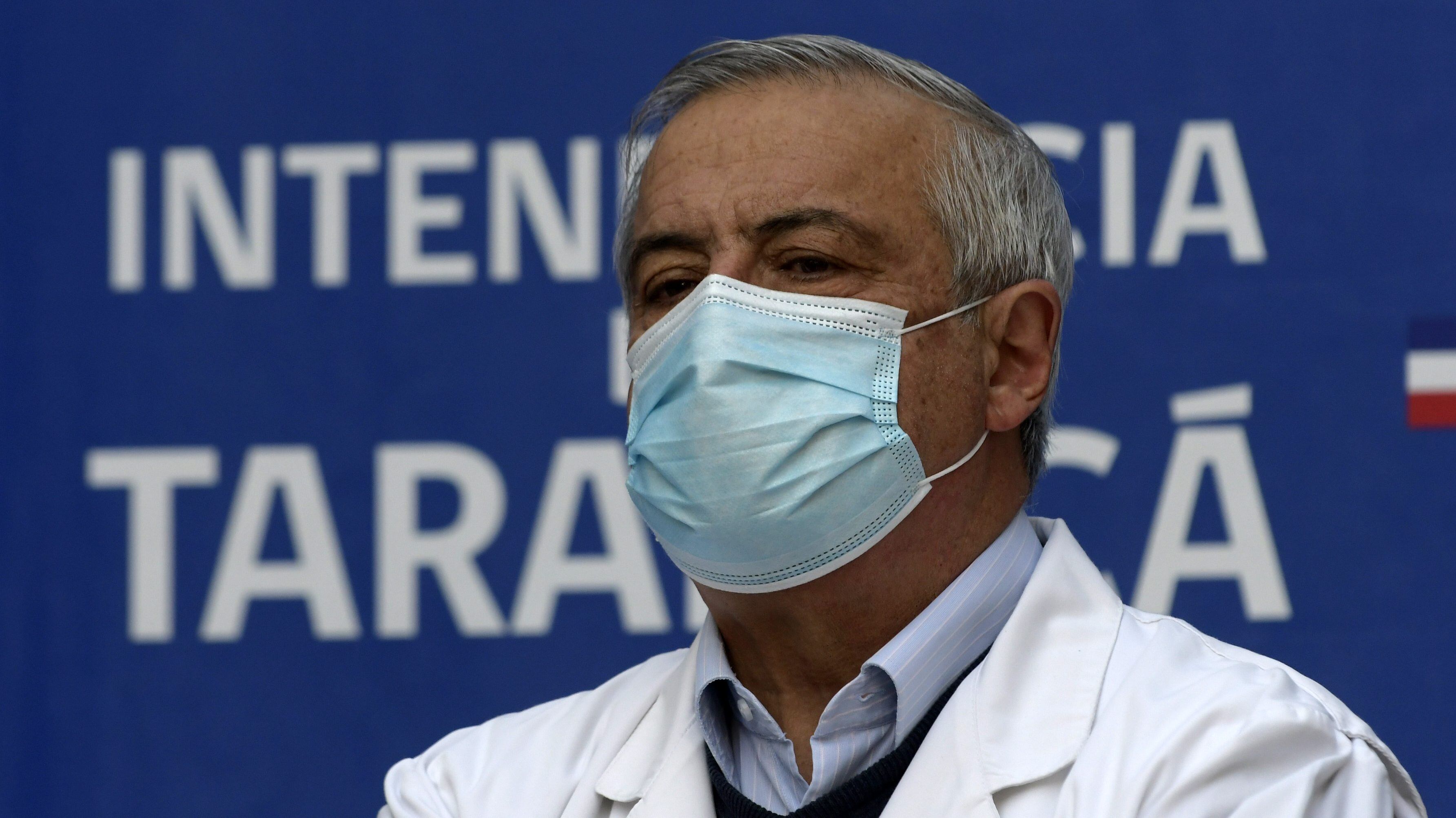 21 MAYO 2020 / IQUIQUEMinistro de Salud Jaime Mañalich, durante la conferencia de prensa realizada en el patio interior del edificio del Gobierno Regional de Tarapacá.
FOTO: CRISTIAN VIVERO BOORNES/AGENCIAUNO