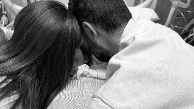 Conocida influencer confirma muerte de su hija durante el día de Navidad: “No puedo aceptar que sea real”