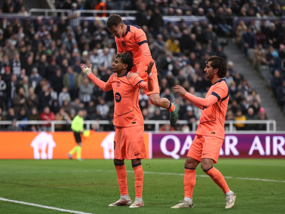 Con un insólito y agónico penal: Barcelona sale con vida de su visita al Newcastle por los octavos de Champions League
